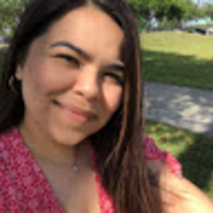 Meet your Posher, Amarilis